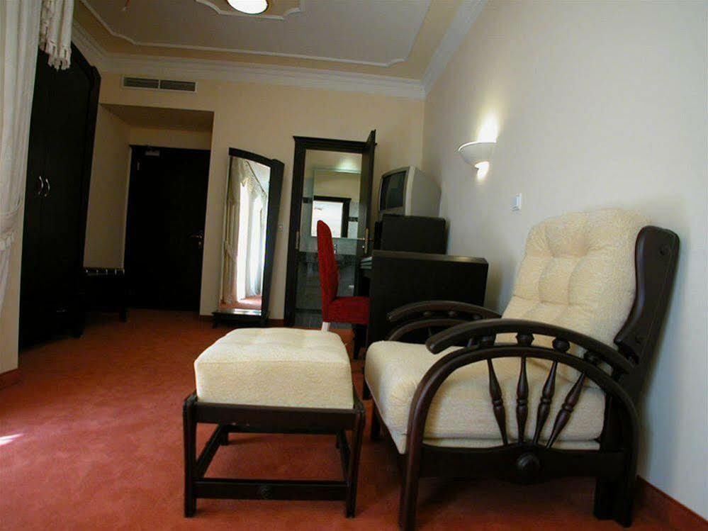 Hotel Atlas Мюнхен Екстер'єр фото
